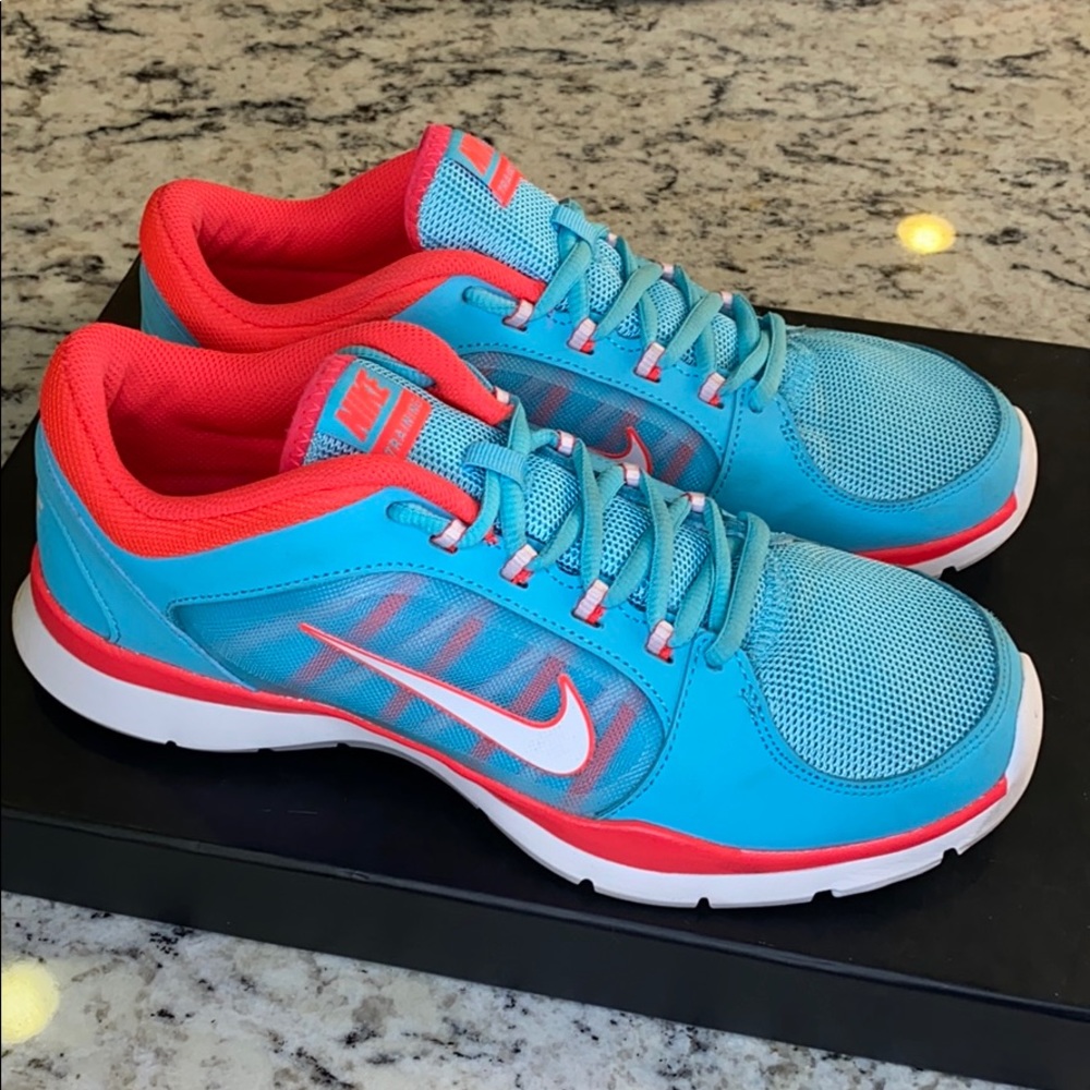 Nike Flex Trainer 4 Size 8.5